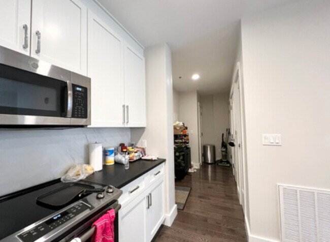 Photo - 438 McGrath Hwy Apartments Unit 314T