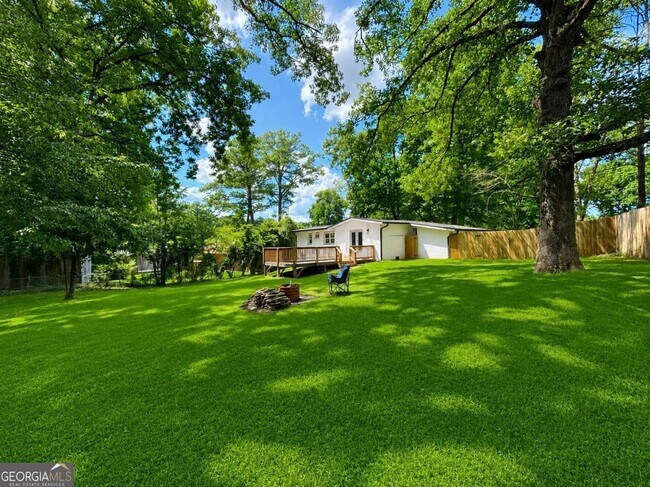 Photo - 203 Wendell Dr SE