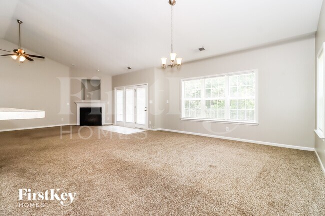 Photo - 103 Tilton Dr