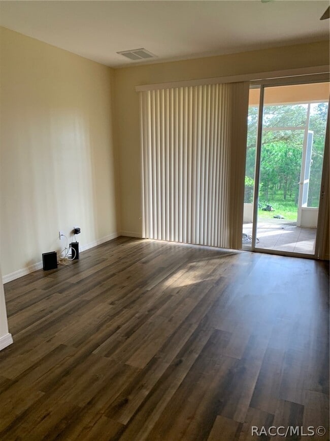 Photo - 1600 W Spring Meadow Loop
