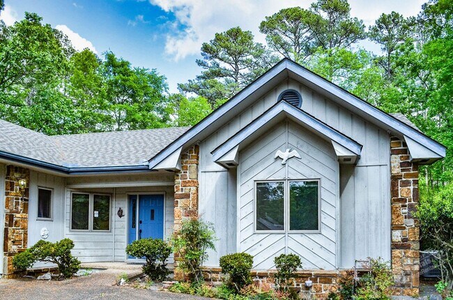 Photo - East Gate Area | Home | Unfurnished