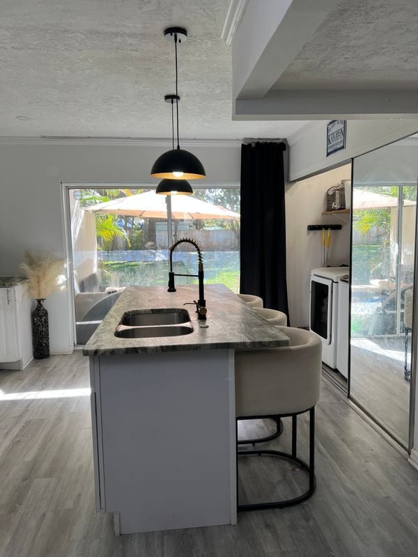 Photo - 5080 Elmhurst Rd