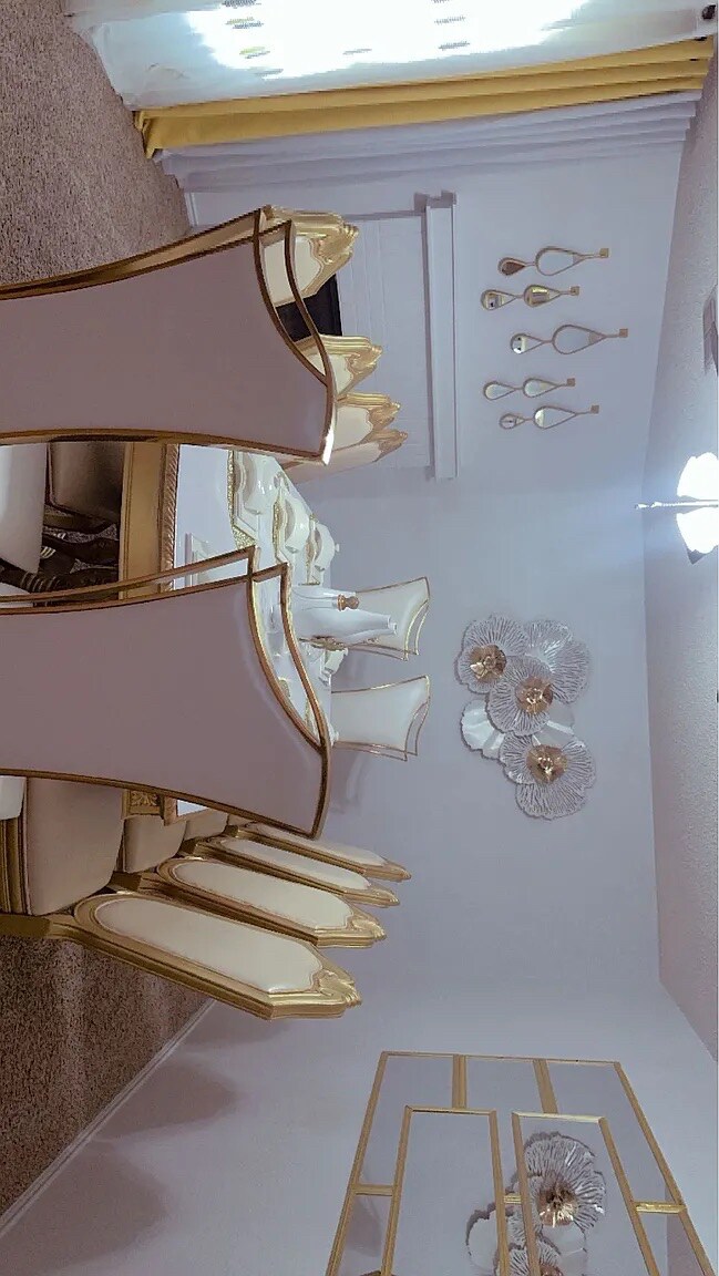 Room in House on Hunters Creek Dr
