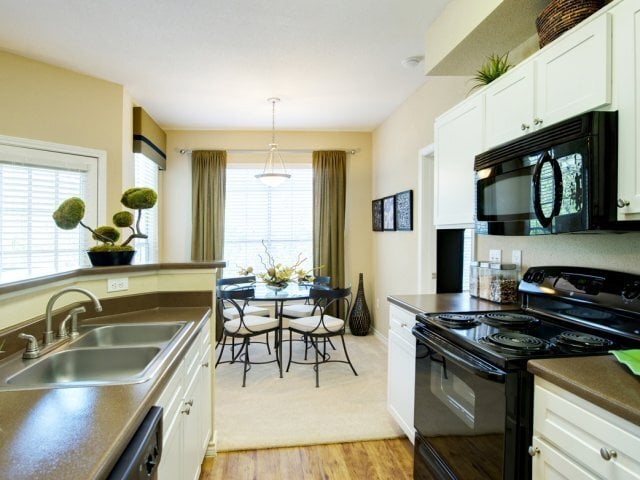 Photo - 11266 Taylor Draper Ln Unidad 0811