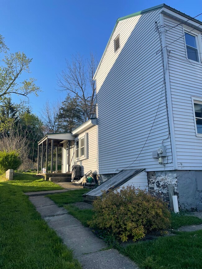 Photo - 333 Chamber St Unidad 333