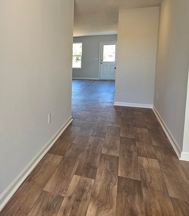 Photo - 337 Sweet Vernal St