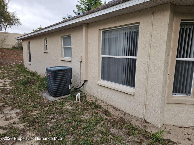 Photo - 7477 Canterbury St