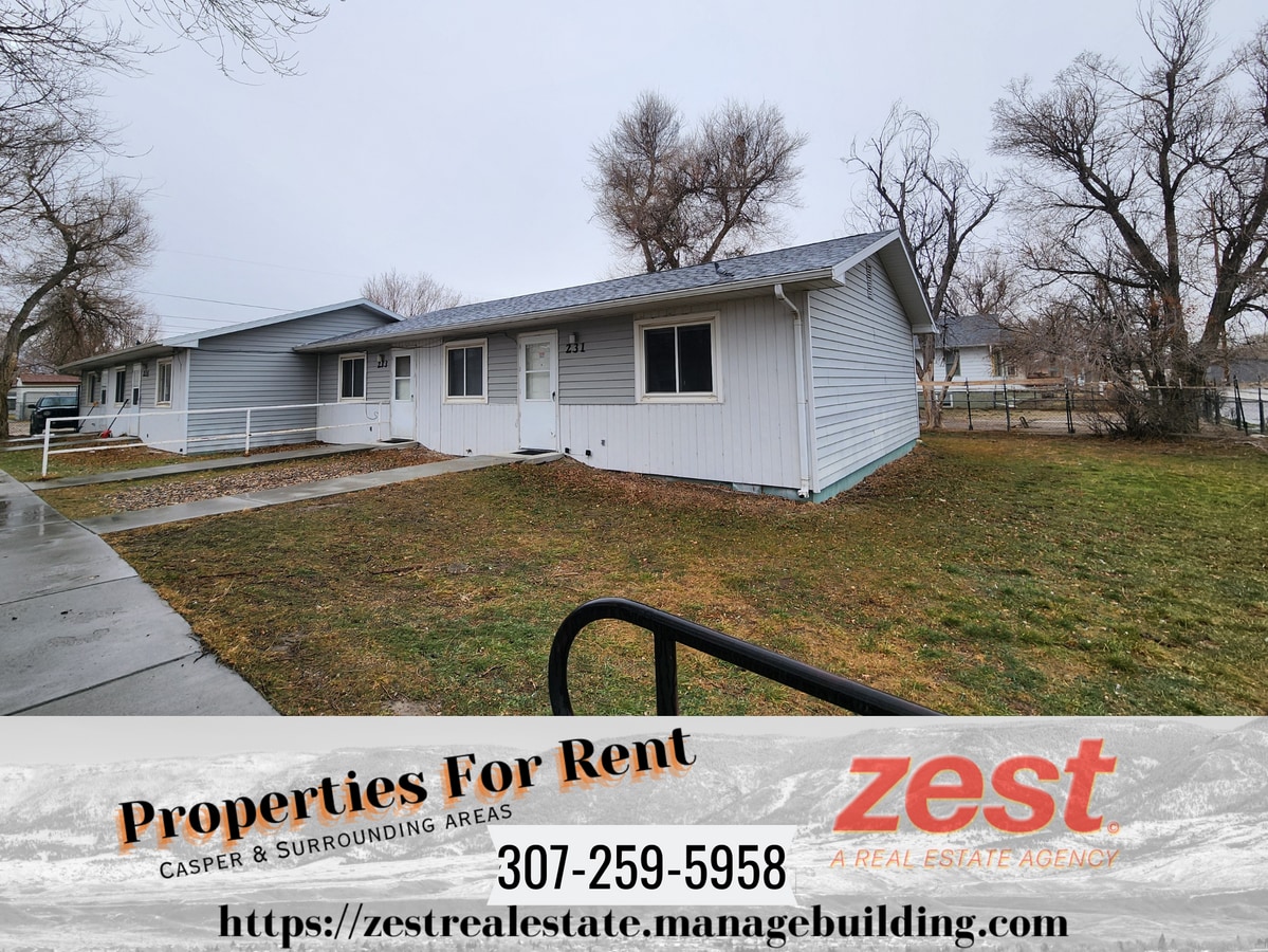 Photo - 245 E K St