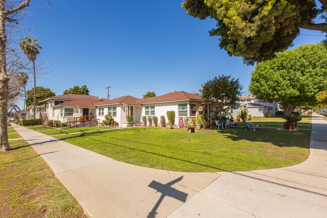 12725 La Cuarta St Unit 12725 La Cuarta Street