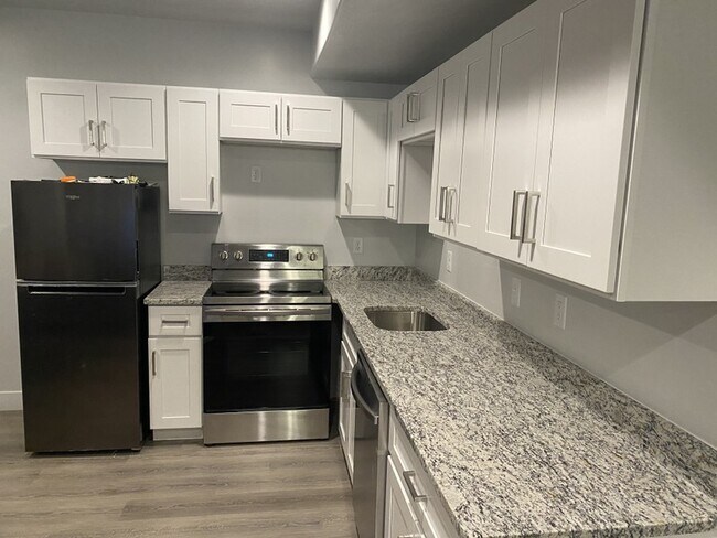 Photo - 118 N Stone Gate Dr