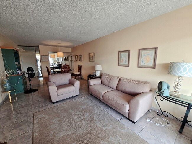 Photo - 3716 NE 168th St Unit 405