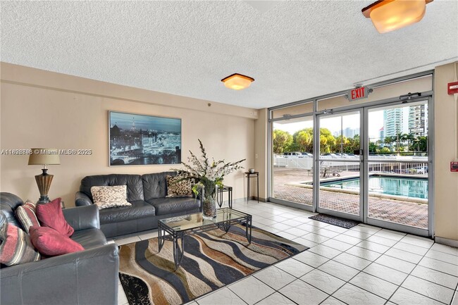 Photo - 145 SE 25th Rd Unit 803