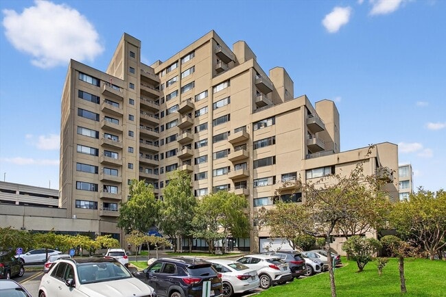 Building Photo - 0 Ocean Ave Unit 413 Rental