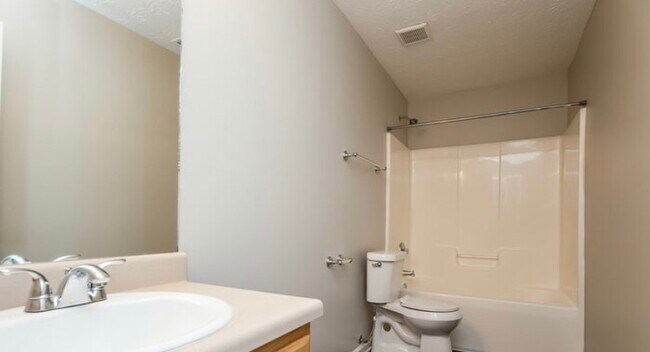 Photo - 420 Cathedral Dr