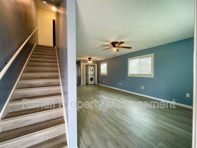 Photo - 17325 Whitewater Ct