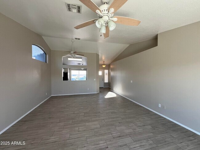 Photo - 8631 N 112th Ave