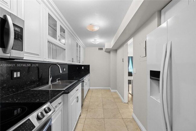 Photo - 18011 Biscayne Blvd Unit # 902