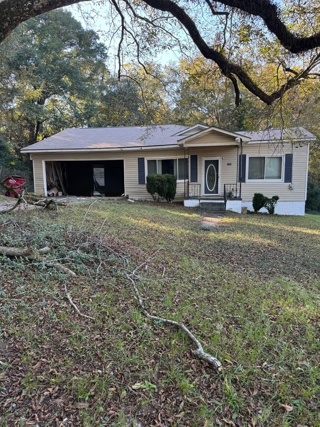 Building Photo - 3380 Goodwin Ln