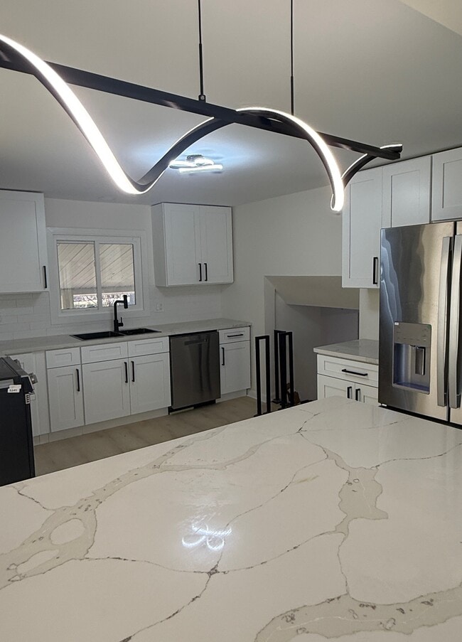 Photo - 4300 Fairfield Dr