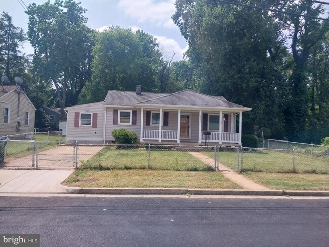Building Photo - 3603 Elmwood Dr Rental