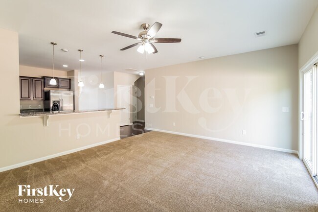 Photo - 7762 High Maple Cir