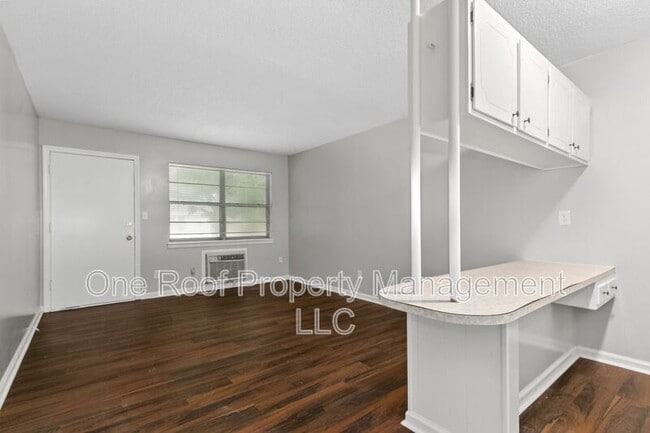644 North 31st Street 1st floor