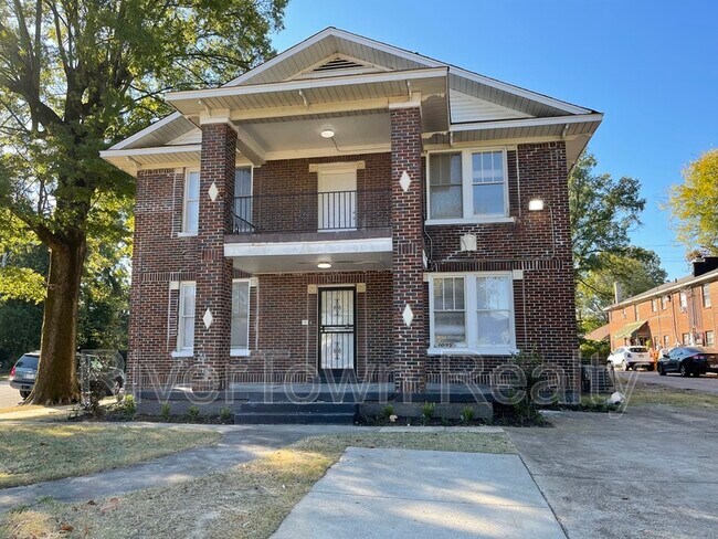 Photo - 525 N Waldran Blvd House
