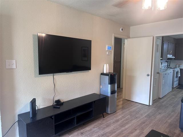 Photo - 1651 Palm St