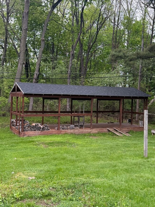 Photo - Fully Remodeled 3 bedroom House