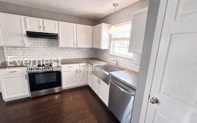 Photo - 6326 Pompano St