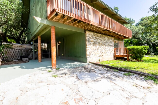 Photo - 208 Westhaven Dr