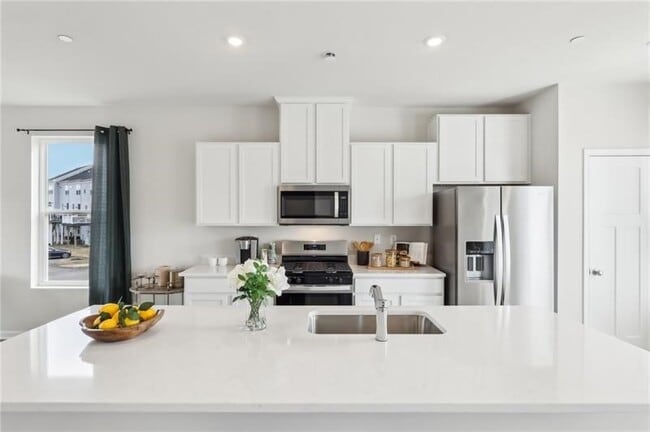 146 Sweetwater Dr