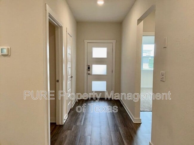 Photo - 216 Shawi Pass