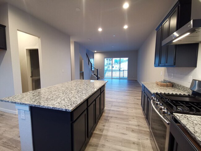 2261 Buttercup Ln