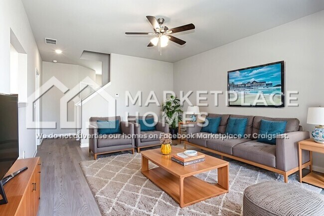 Photo - 242 Ww Carr Ave