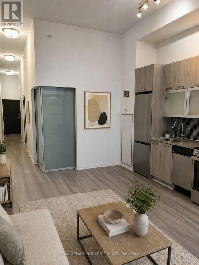 Photo - 36 Lisgar St Unit 318E