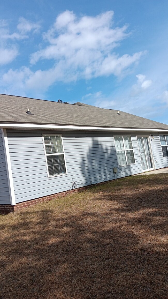 Photo - 7 Indigo Lake Ct House