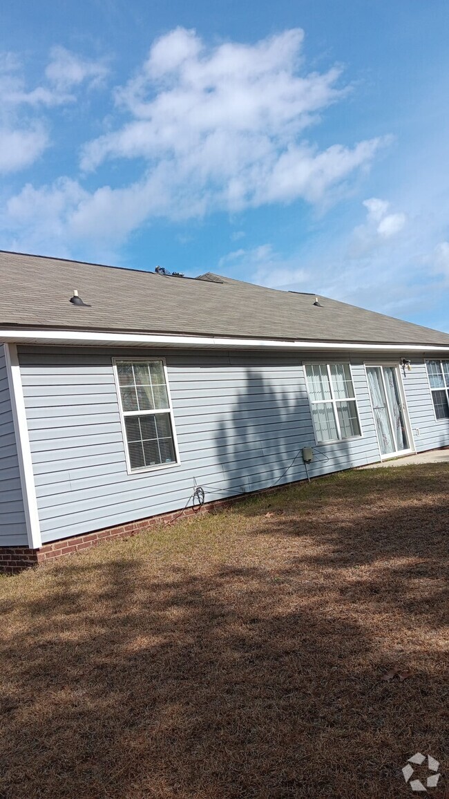 Building Photo - 7 Indigo Lake Ct Rental