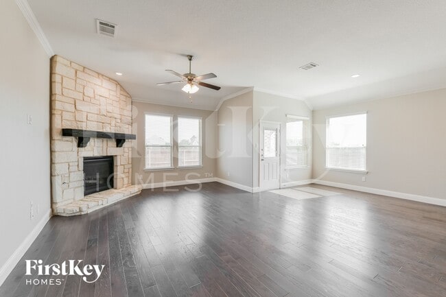 Photo - 4041 Honeyapple Way