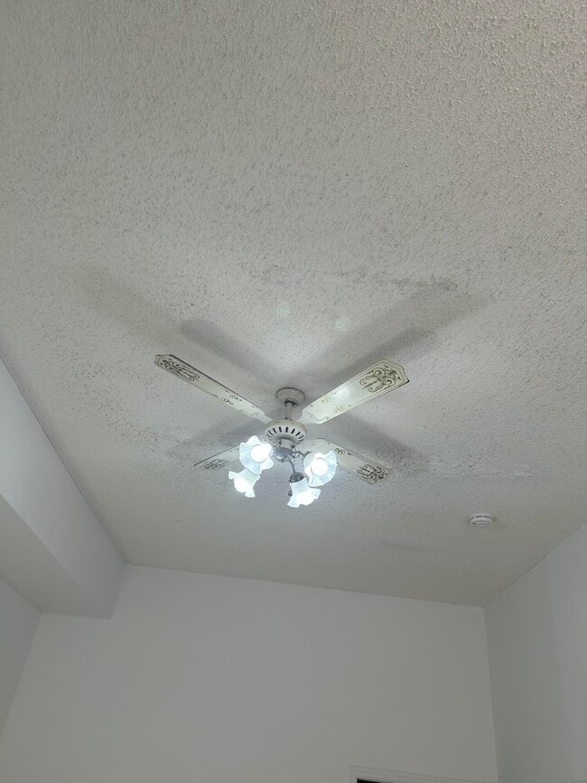 Photo - 710 Orange Ave Unit 3b