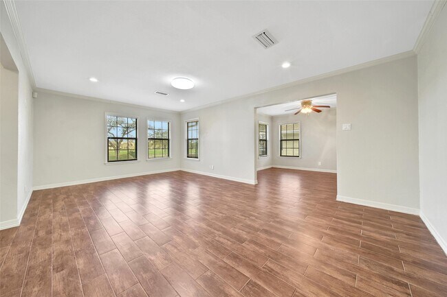 3315 S Braeswood Blvd