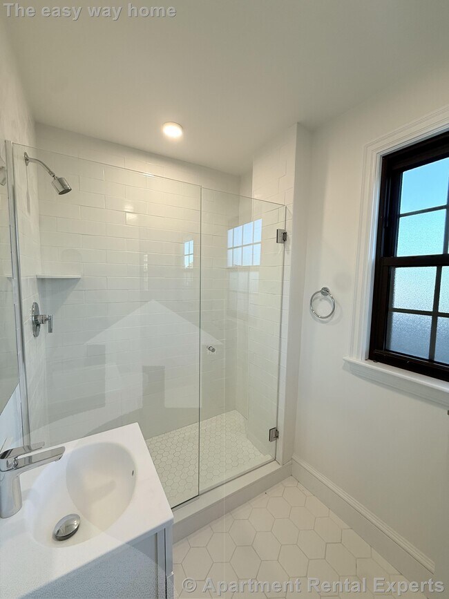 Photo - 1200 Massachusetts Ave Unidad #516