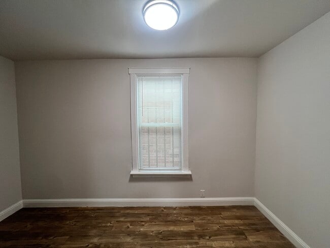 Photo - 8208 S South Shore Dr Unidad 1F