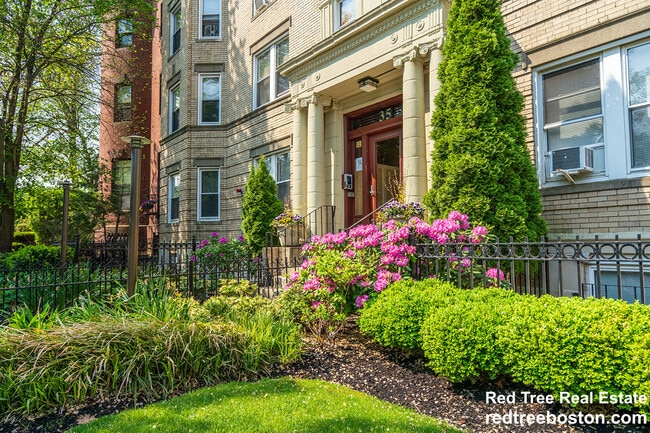 Photo - 35 Park Dr Unit 4