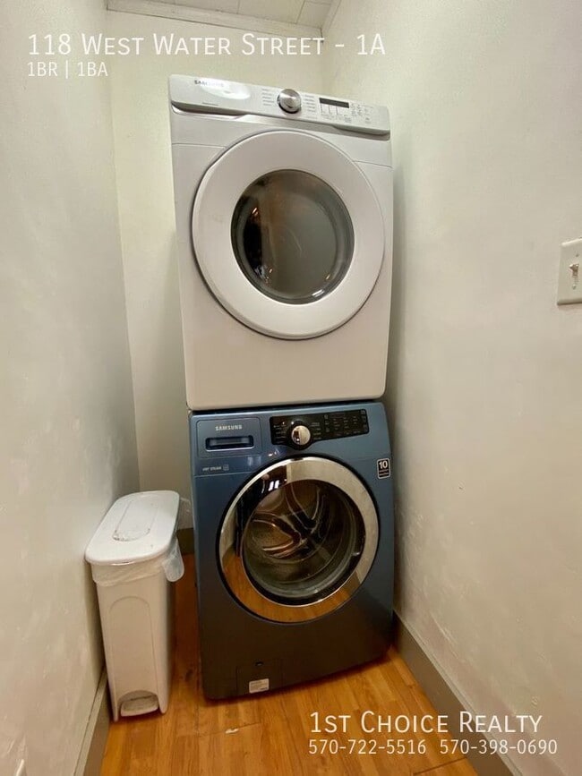 Photo - 118 W Water St Unit 1A