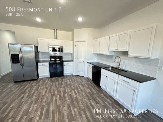 Photo - Brand new duplex unit available to move in... Unidad B
