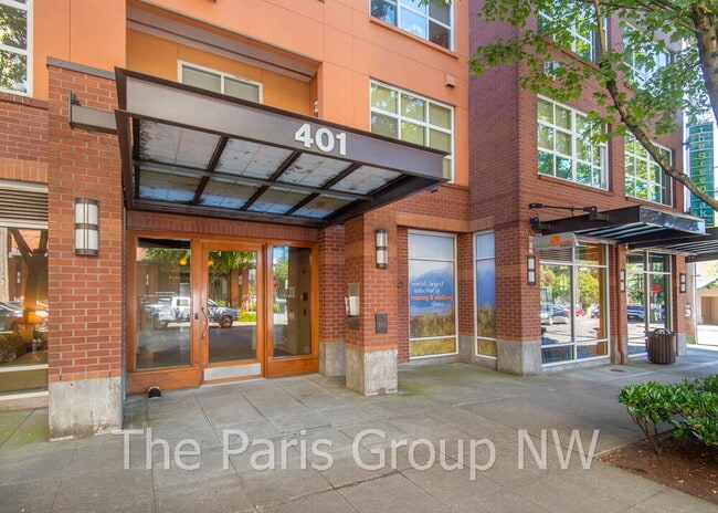 Photo - Gorgeous Green Lake Condo * 1 Block to Park Entrance, Onsite Retail, Garage Pkg, EZ Commute! Unit 407