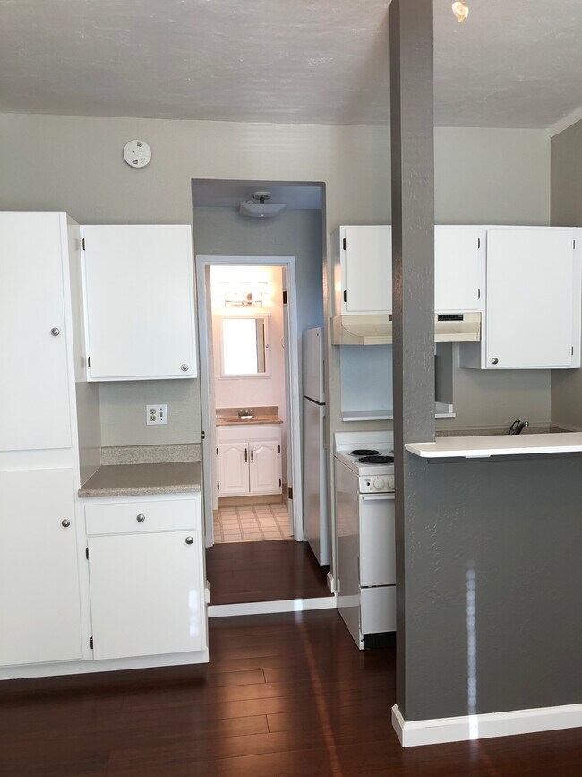 Photo - 62 Oakes Blvd Unit 10