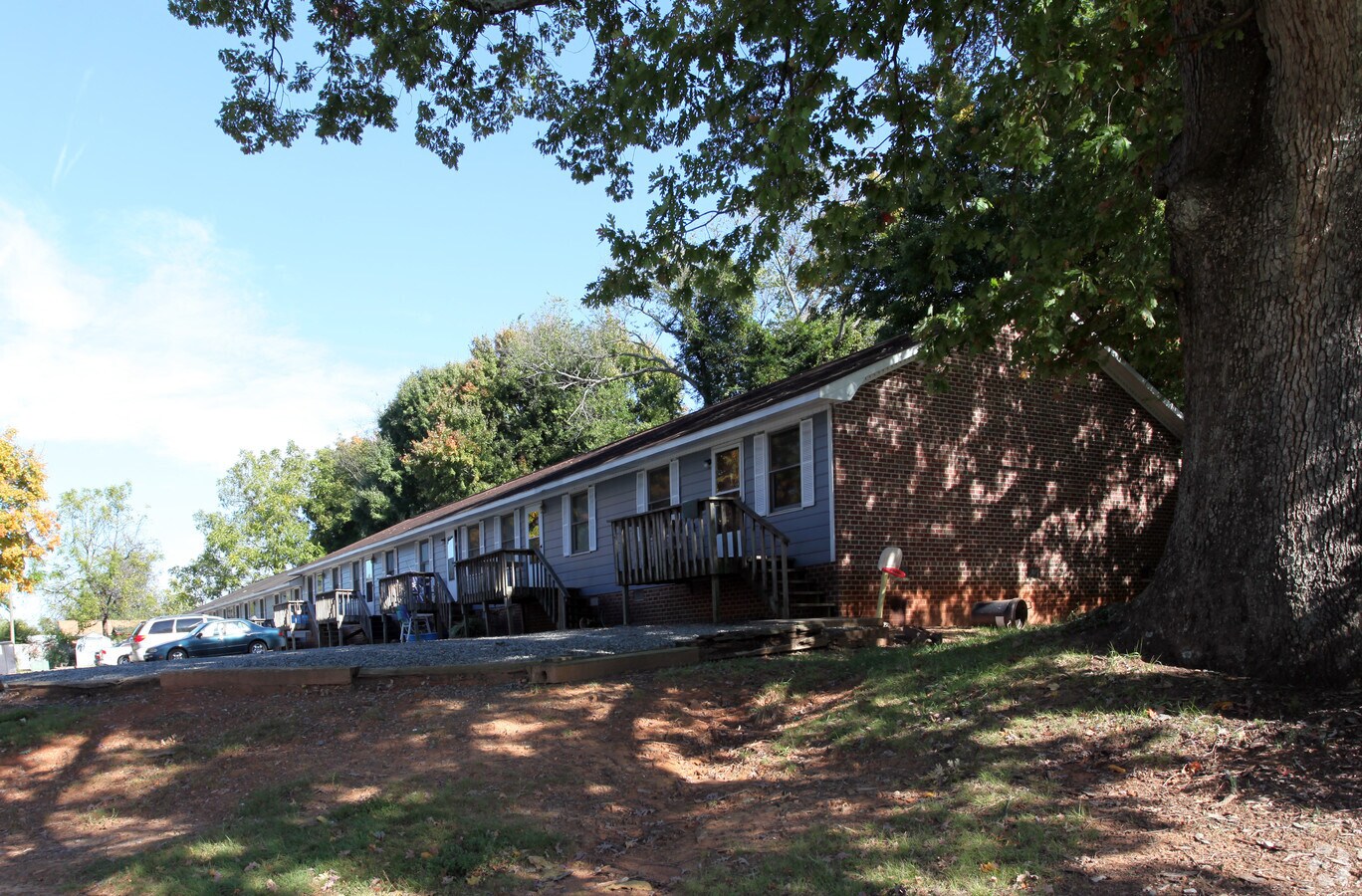 Photo - Century Oaks Apartments