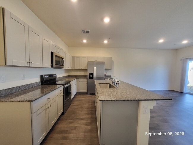 4106 Lunar Cyn Ave